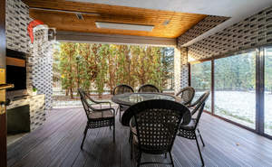 Дом 398м&sup2;, 2-этажный, участок 7 сот.  