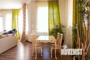 Коттедж 370м², 2-этажный, участок 12 сот.  