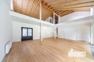 Дом 230м², 2-этажный, участок 7 сот.  