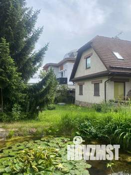 Дом 255м², 2-этажный, участок 10 сот.  