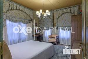 Дом 280м², 2-этажный, участок 15 сот.  