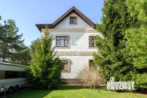 Коттедж 542м², 3-этажный, участок 24 сот.  