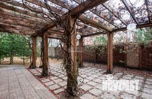 Дом 400м², 2-этажный, участок 35 сот.  