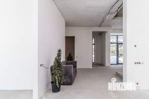 Дом 340м², 2-этажный, участок 9 сот.  