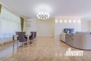 Дом 328м², 1-этажный, участок 16 сот.  
