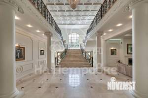 Дом 643м², 3-этажный, участок 17 сот.  