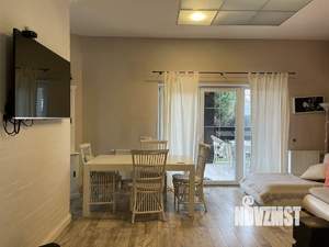 Дом 176м², 3-этажный, участок 4 сот.  