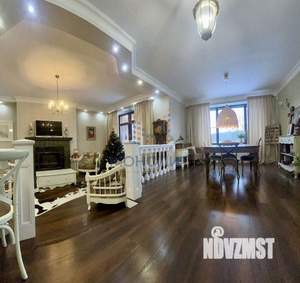 Таунхаус 225м², 2-этажный, участок 2 сот.  