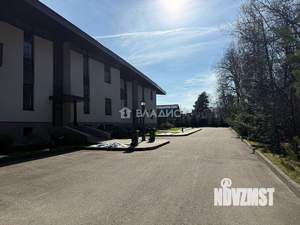 Таунхаус 371м², 3-этажный, участок 3 сот.  