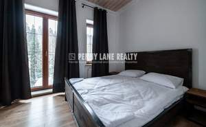Дом 1500м², 4-этажный, участок 90 сот.  