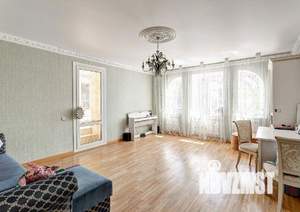 Дом 800м², 2-этажный, участок 12 сот.  