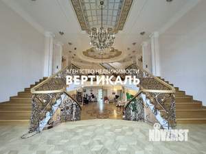 Дом 650м², 3-этажный, участок 18 сот.  