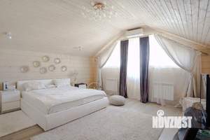 Дом 340м², 2-этажный, участок 15 сот.  