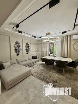 Таунхаус 205м², 2-этажный, участок 4 сот.  