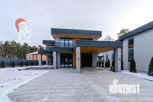 Дом 430м&sup2;, 2-этажный, участок 10 сот.  