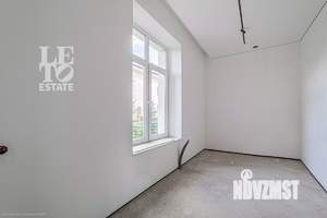 Дом 650м², 2-этажный, участок 40 сот.  