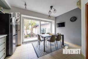 Дом 600м², 3-этажный, участок 29 сот.  