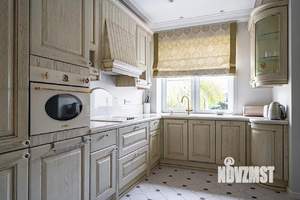 Дом 460м², 2-этажный, участок 6 сот.  