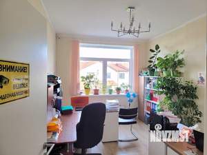 Таунхаус 285м², 2-этажный, участок 5 сот.  