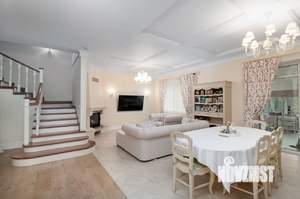 Таунхаус 210м², 2-этажный, участок 3 сот.  