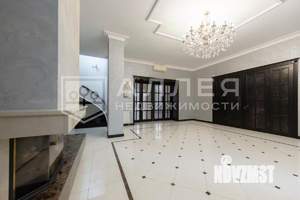 Коттедж 460м², 2-этажный, участок 12 сот.  
