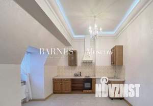 Таунхаус 345м², 2-этажный, участок 3 сот.  