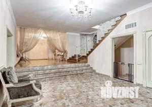 Дом 800м², 2-этажный, участок 12 сот.  
