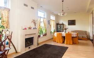 Дом 184м², 2-этажный, участок 4 сот.  