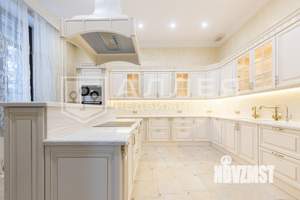 Коттедж 460м², 2-этажный, участок 12 сот.  