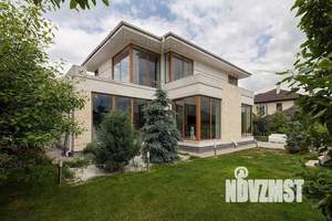 Дом 400м², 2-этажный, участок 18 сот.  