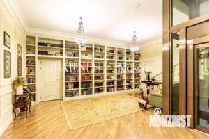 Коттедж 666м², 3-этажный, участок 20 сот.  