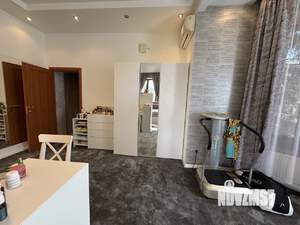 Дом 866м², 3-этажный, участок 23 сот.  