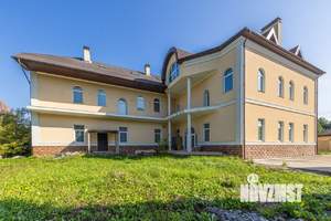 Дом 1018м², 3-этажный, участок 12 сот.  