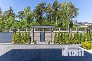 Дом 1700м², 3-этажный, участок 46 сот.  