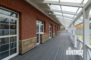 Дом 650м², 3-этажный, участок 16 сот.  