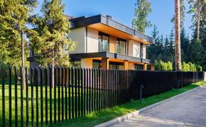 Дом 386м², 2-этажный, участок 10 сот.  