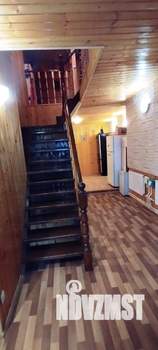 Дом 272м², 2-этажный, участок 17 сот.  