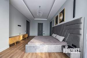 Дом 306м², 2-этажный, участок 14 сот.  
