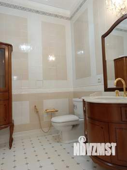 Дом 1670м², 4-этажный, участок 40 сот.  