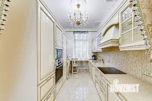 Дом 271м², 2-этажный, участок 11 сот.  
