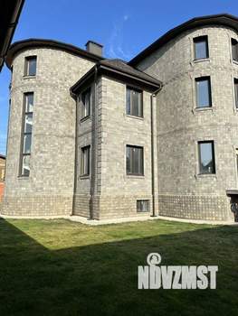 Дом 700м², 4-этажный, участок 12 сот.  