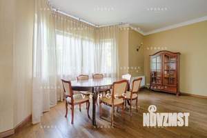 Дом 260м², 3-этажный, участок 12 сот.  