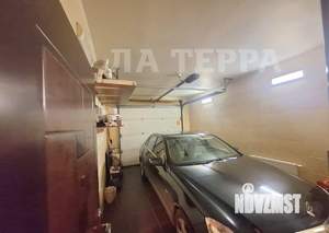 Таунхаус 200м², 3-этажный, участок 2 сот.  