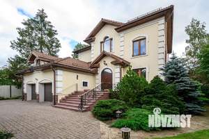 Дом 484м², 3-этажный, участок 9 сот.  