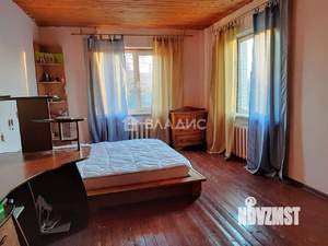 Дом 358м², 3-этажный, участок 10 сот.  