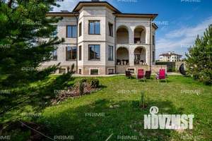 Коттедж 750м², 2-этажный, участок 21 сот.  