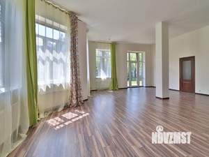 Дом 420м², 2-этажный, участок 9 сот.  