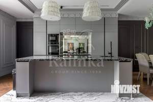 Таунхаус 250м², 2-этажный, участок 2 сот.  