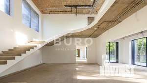 Дом 1700м², 2-этажный, участок 46 сот.  