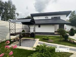 Коттедж 623м², 2-этажный, участок 10 сот.  